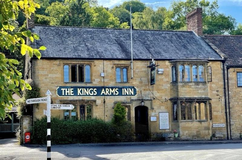 The Kings Arms Inn Montacute Exteriér fotografie